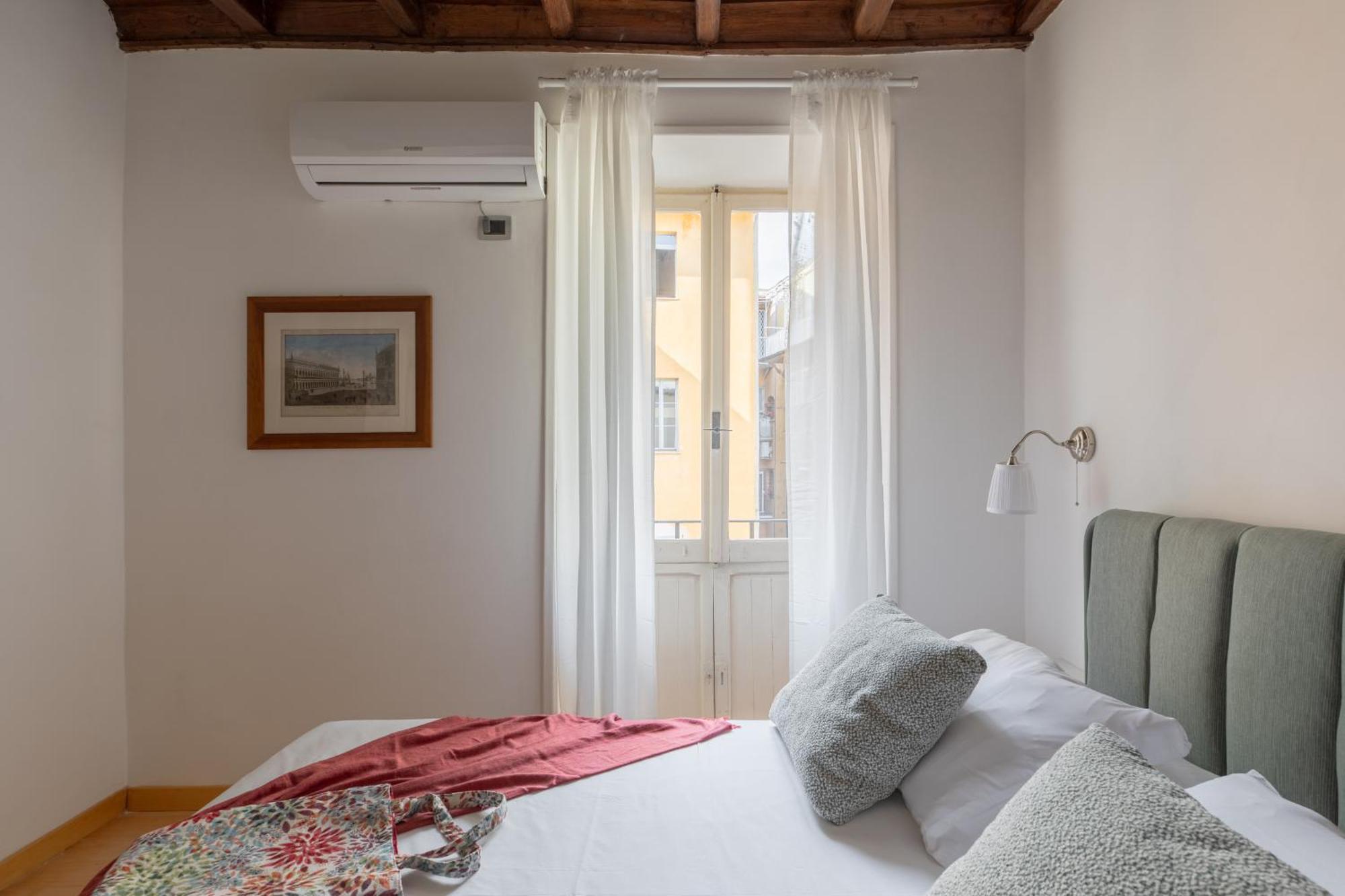 Iflat Trevi's Paradise Appartement *